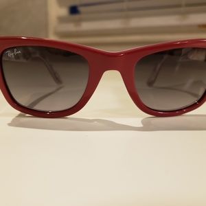 Wayfarer Ray Ban Sunglasses